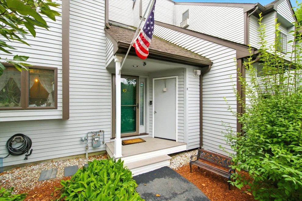 Unit for sale at 9 Pondview, Merrimack, NH 03054