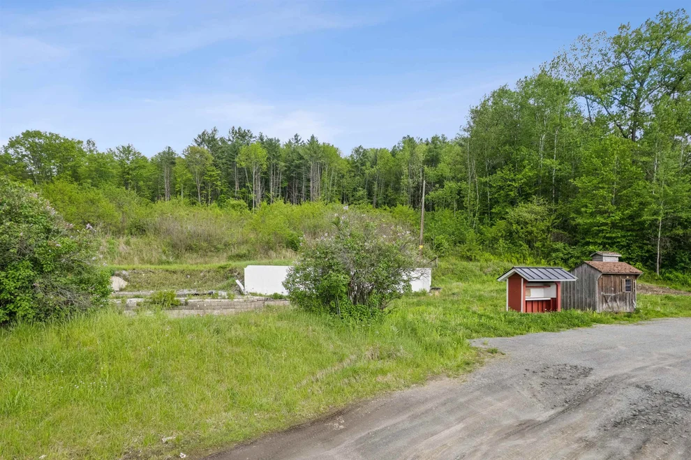 Unit for sale at 5894 VT RT 14, Royalton, VT 05068