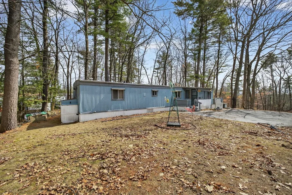 Unit for sale at 5 Merissa, Allenstown, NH 03275