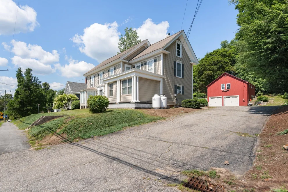 Unit for sale at 65 Summer, Bristol, NH 03222