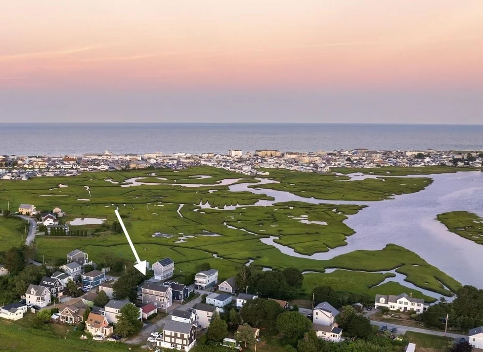 Unit for sale at 6 Cora, Hampton, NH 03842