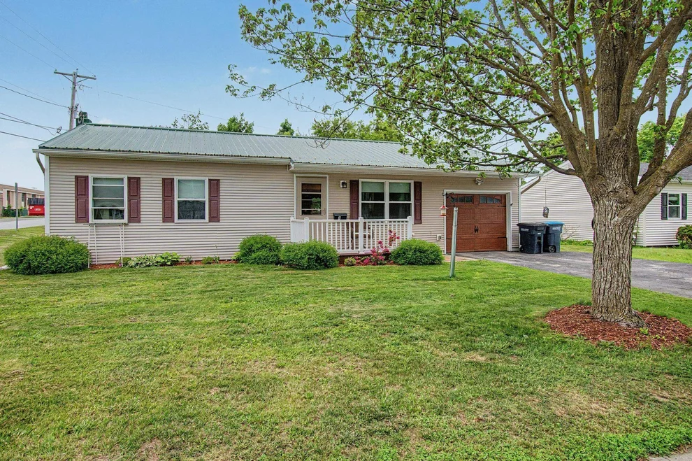 Unit for sale at 2 Finn, St. Albans City, VT 05478