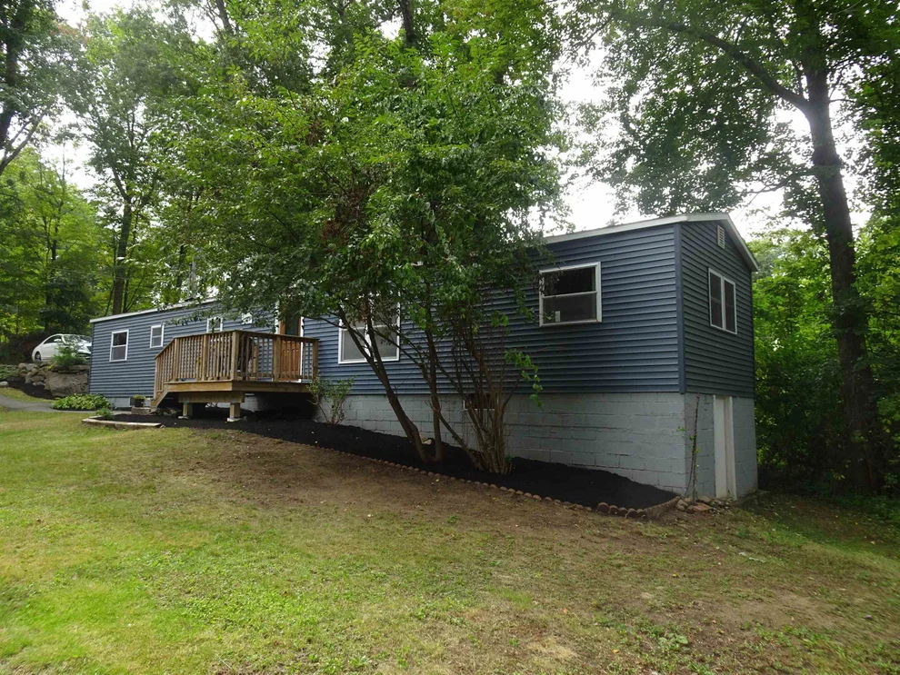 Unit for sale at 6 Chase, Salem, NH 03079