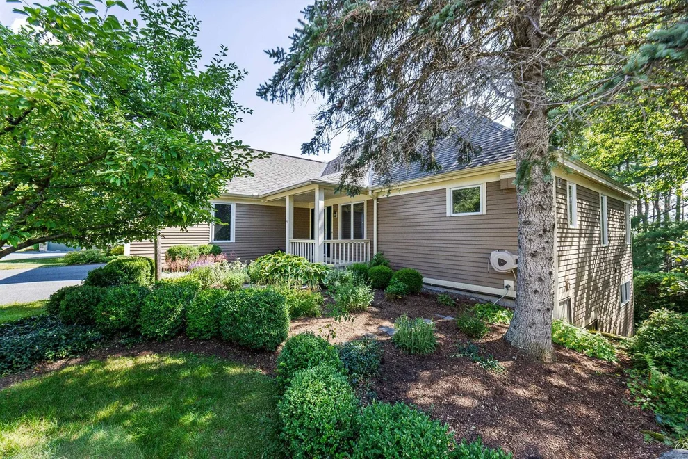 Unit for sale at 41 Berrill Farms, Hanover, NH 03755
