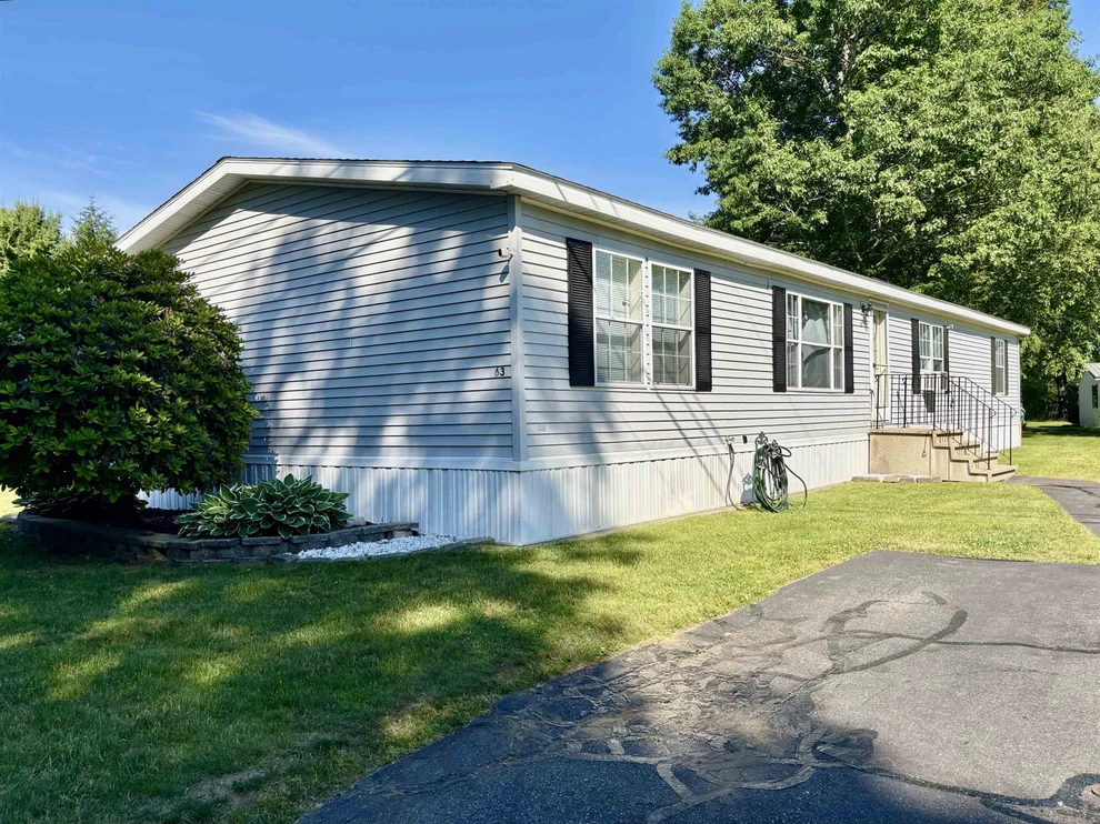 Unit for sale at 63 Oak, North Hampton, NH 03862