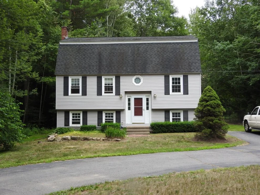 Unit for sale at 23 Colby, Kingston, NH 03848