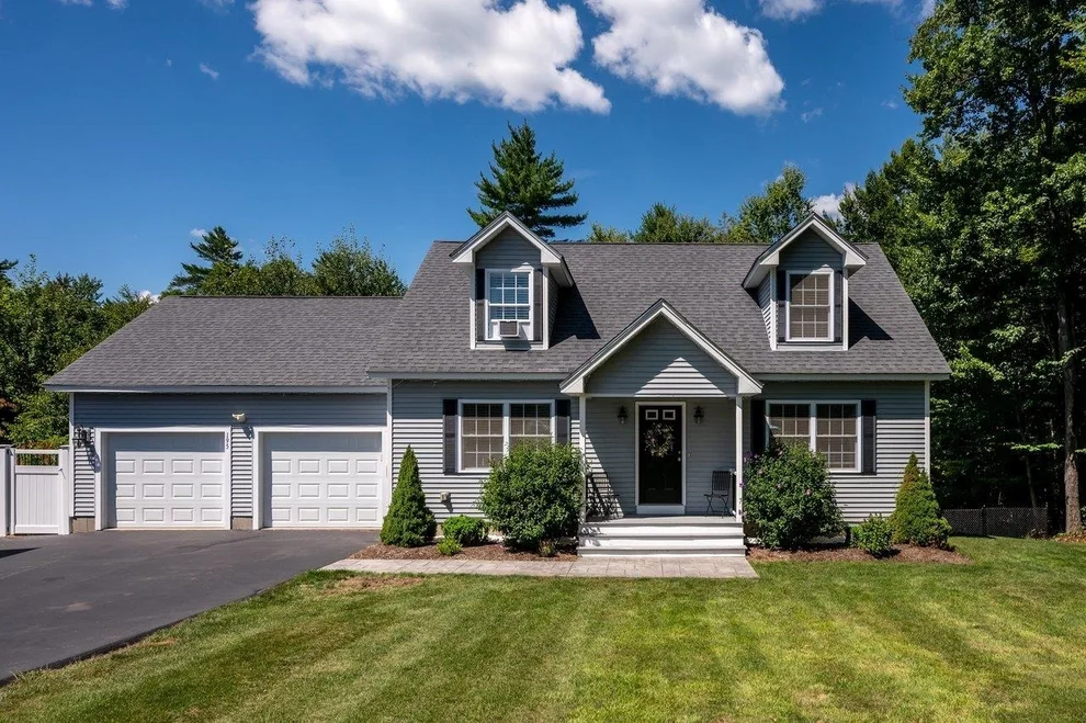 Unit for sale at 195 Ridgetop, Henniker, NH 03242