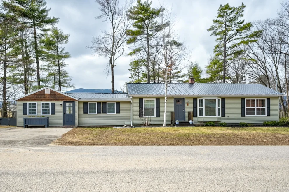 Unit for sale at 8 Champney, Conway, NH 03860