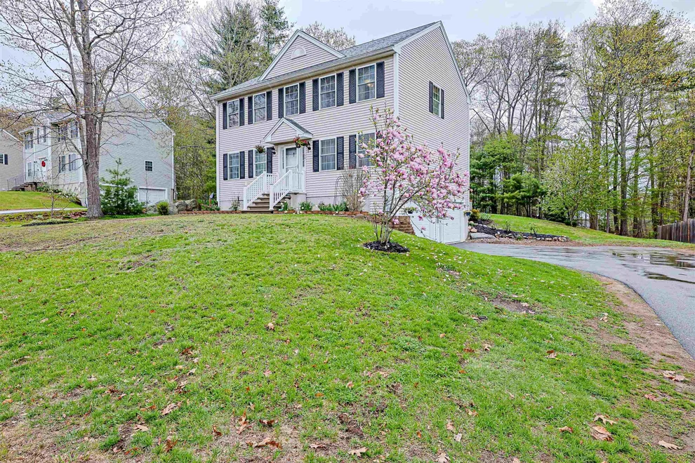 Unit for sale at 68 Waterford, Sandown, NH 03873