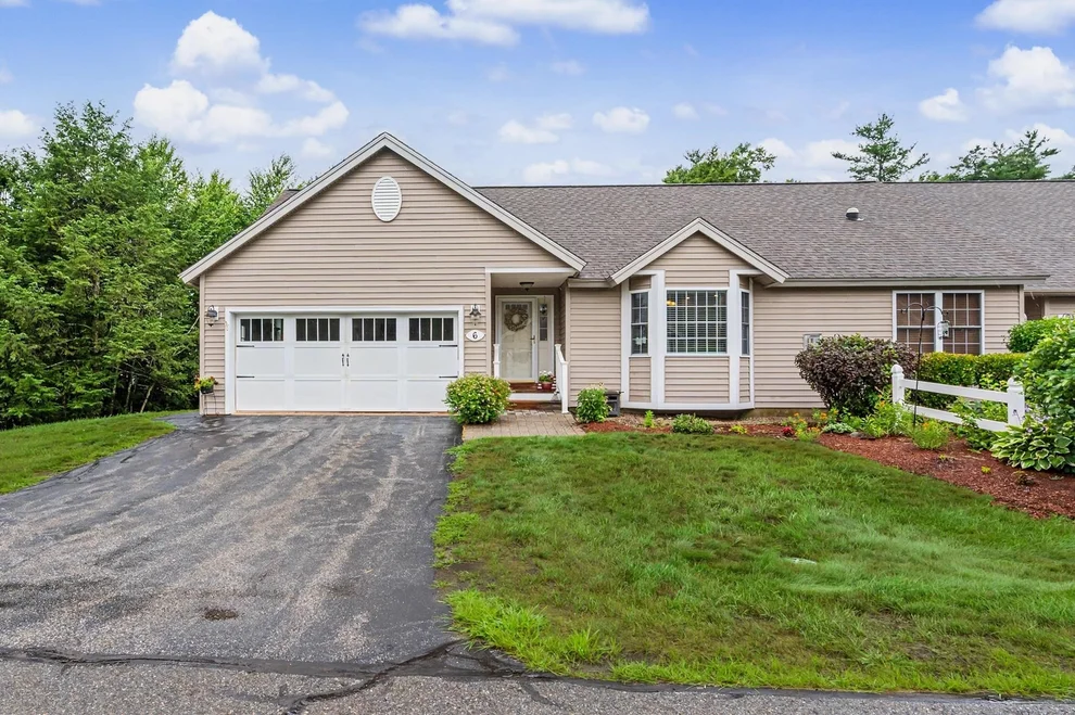 Unit for sale at 6 Aspen, Hampstead, NH 03826