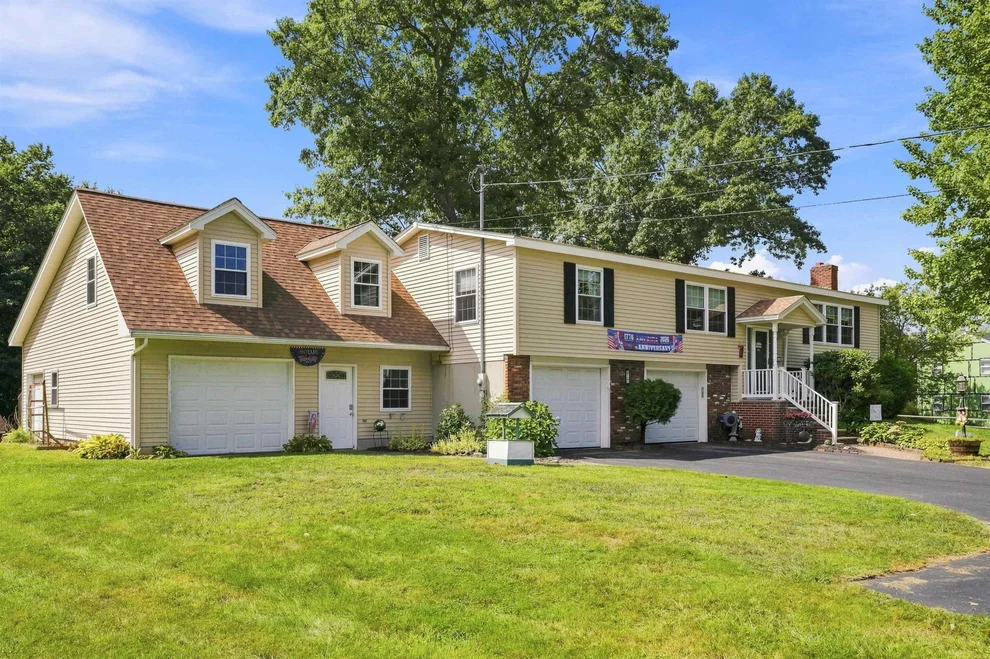 Unit for sale at 37 Sweet Hill, Plaistow, NH 03865