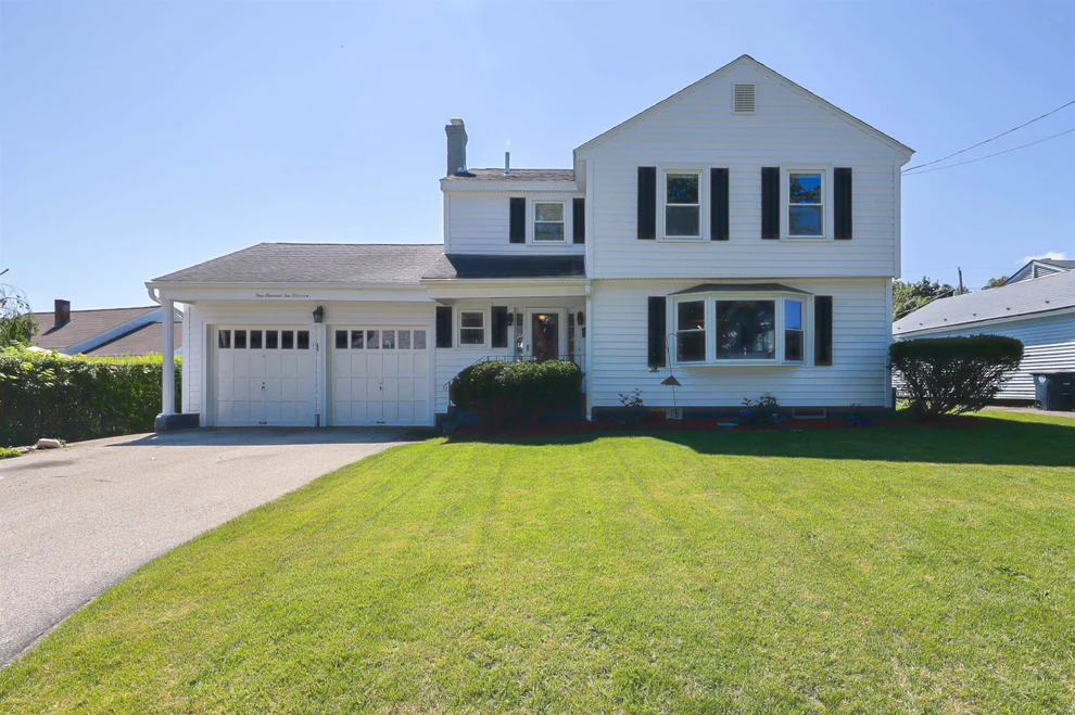 Unit for sale at 110 Blossom, Nashua, NH 03060