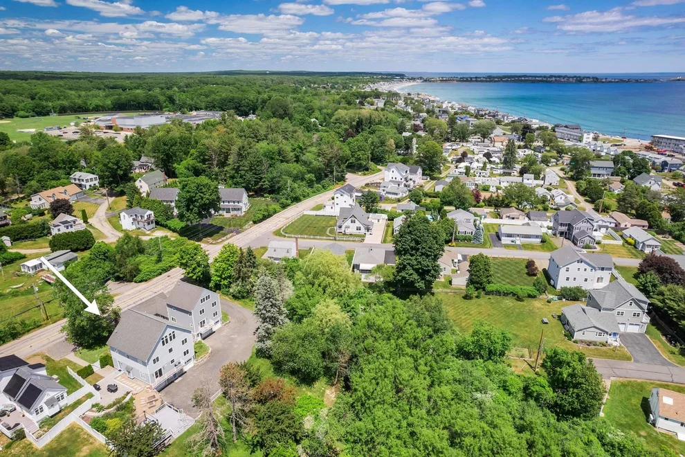 Unit for sale at 263 Long Sands, York, ME 03909