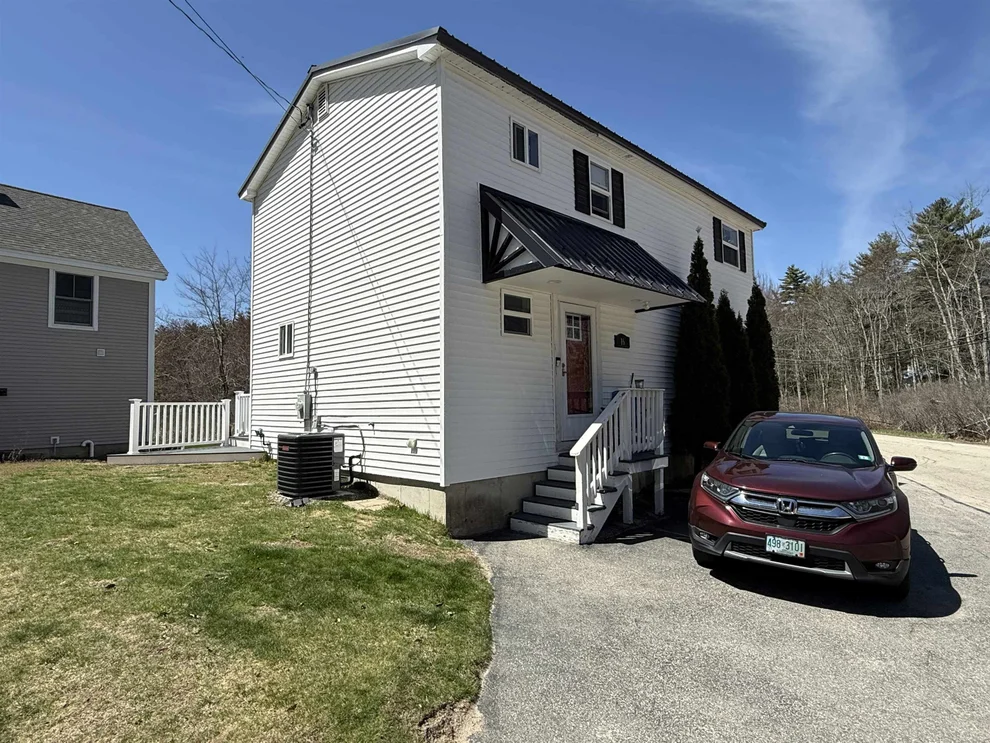 Unit for sale at 16 W Shore, Raymond, NH 03077