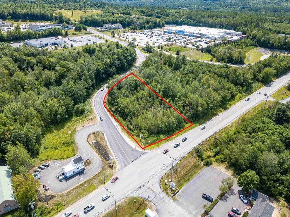 Unit for sale at 2 Boulder Point, Plymouth, NH 03264