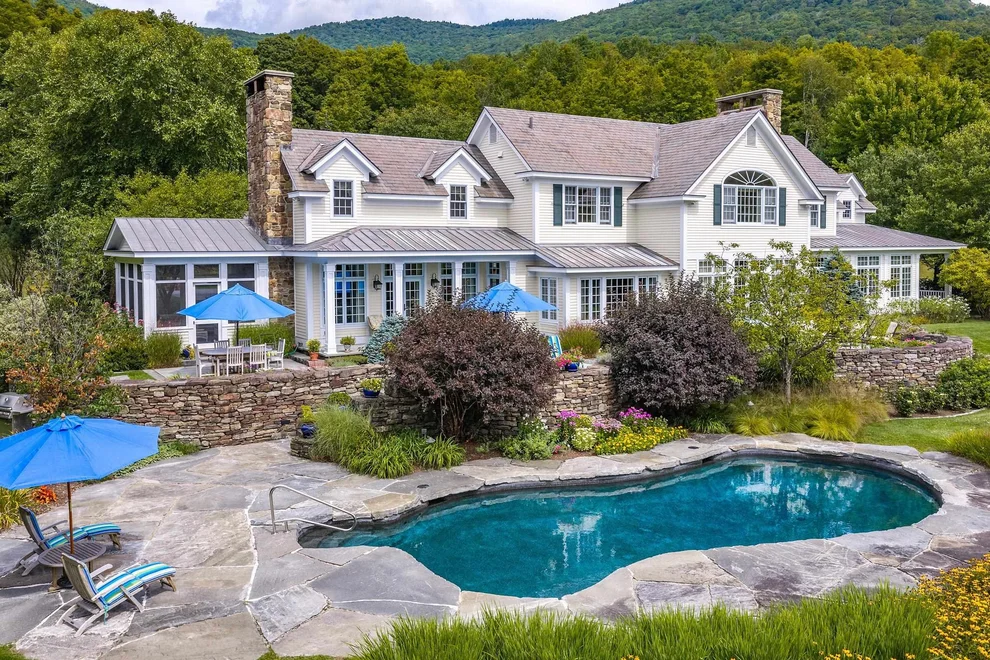 Unit for sale at 325 Twin Willows, Dorset, VT 05251