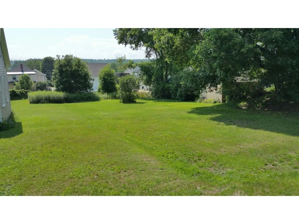 Unit for sale at 00 Laurel, Newport, NH 03773