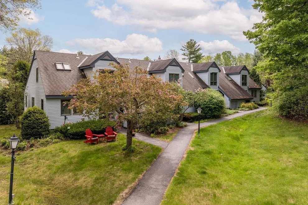 Unit for sale at 111 Lakeland, Hartford, VT 05059
