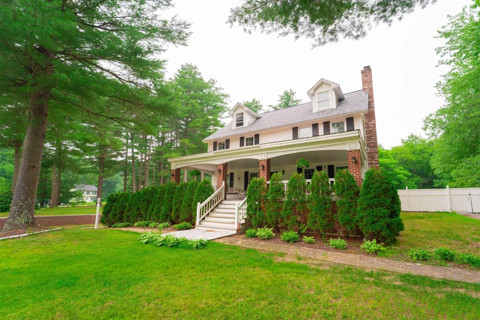 Unit for sale at 12 Beech Hill, Londonderry, NH 03053