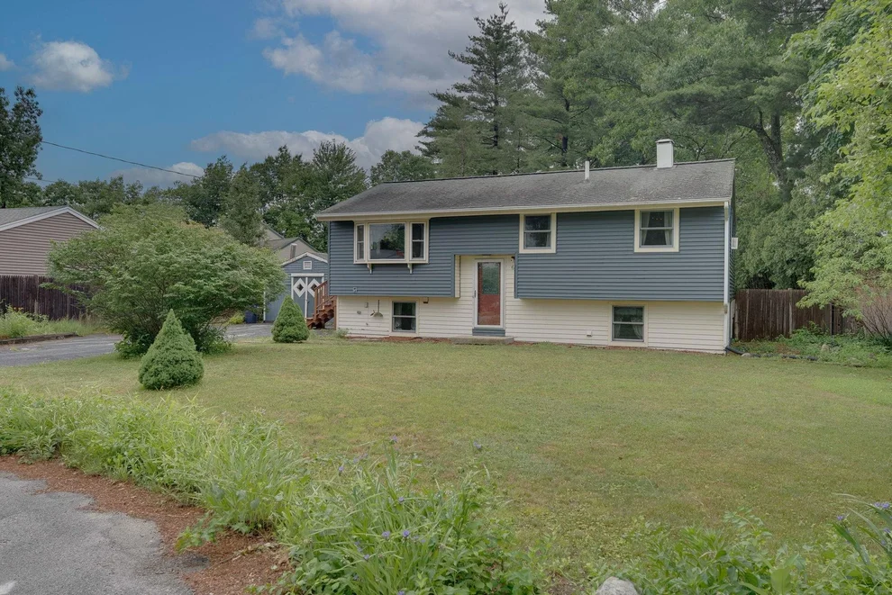 Unit for sale at 6 Westchester, Nashua, NH 03063