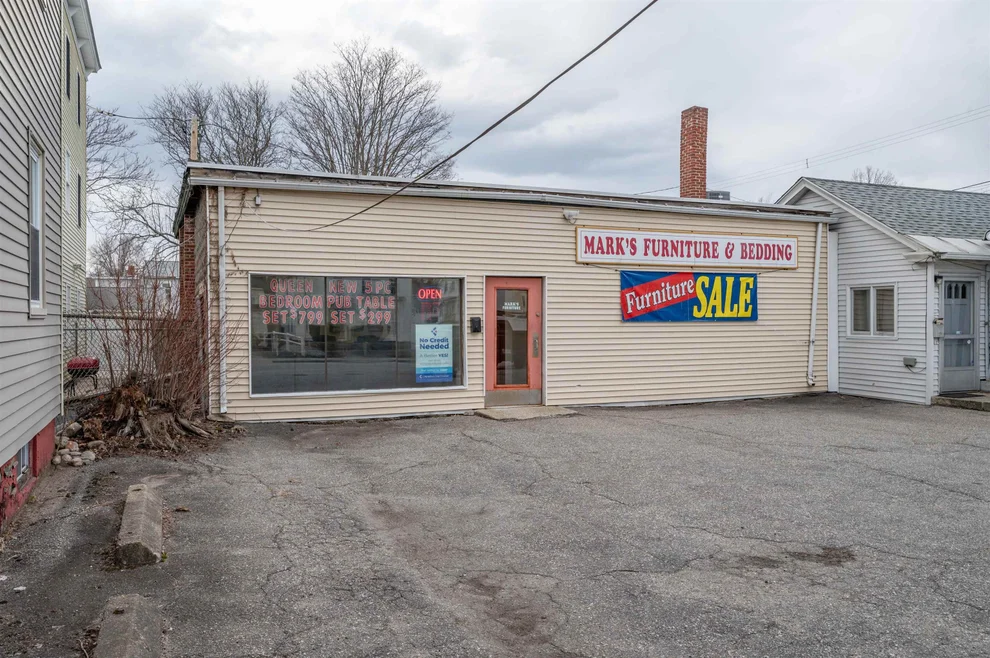 Unit for sale at 51 1/2 Kinsley, Nashua, NH 03062