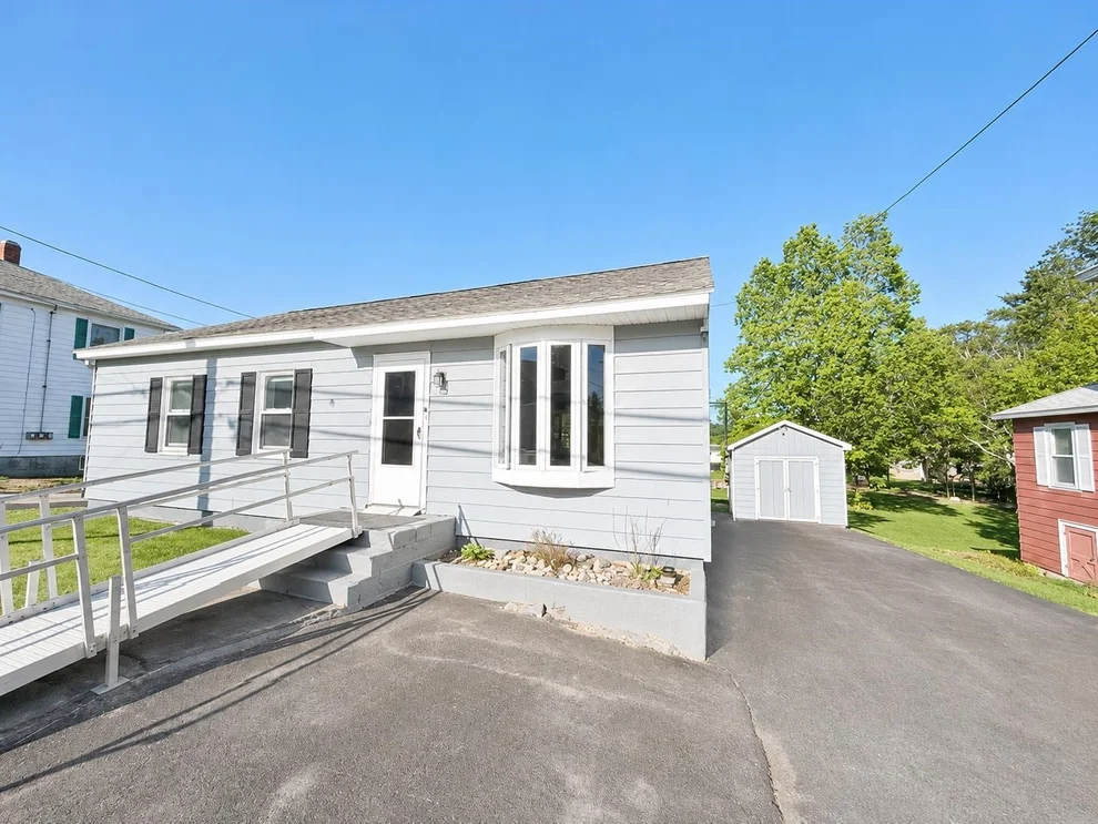 Unit for sale at 576 Hillside, Berlin, NH 03570