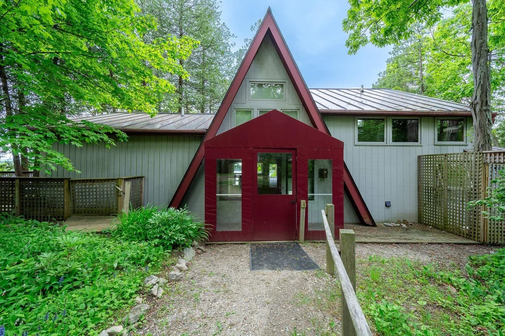 Unit for sale at 705 Cedar Beach, Charlotte, VT 05445