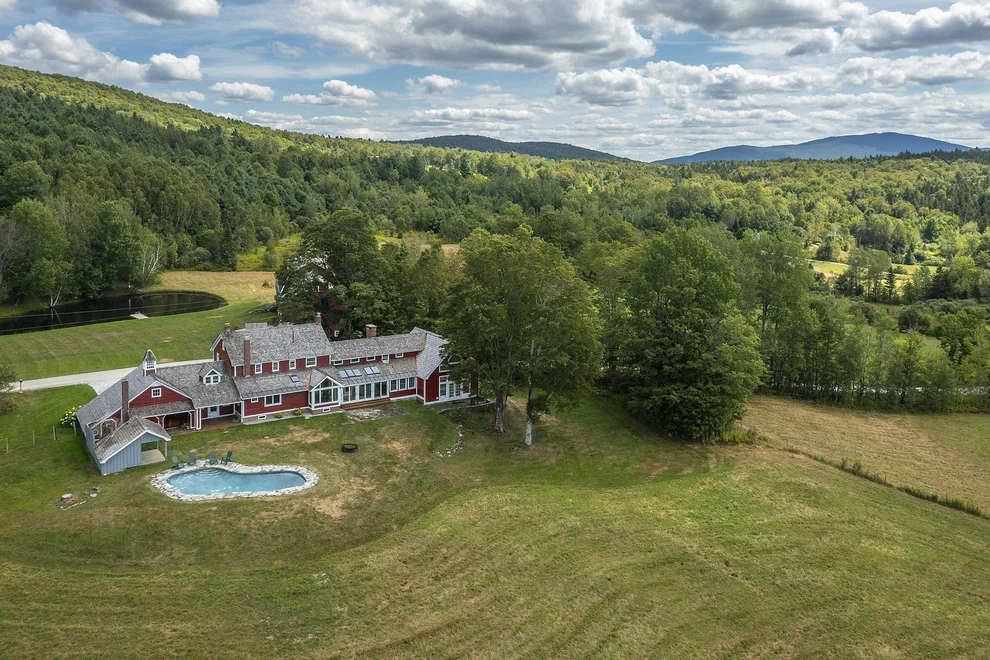 Unit for sale at 1204 Bailey, Shrewsbury, VT 05738