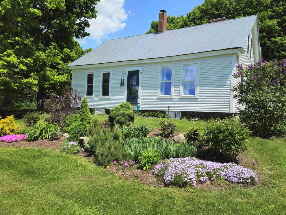 Unit for sale at 847 Morgan Mile, Brookfield, VT 05036