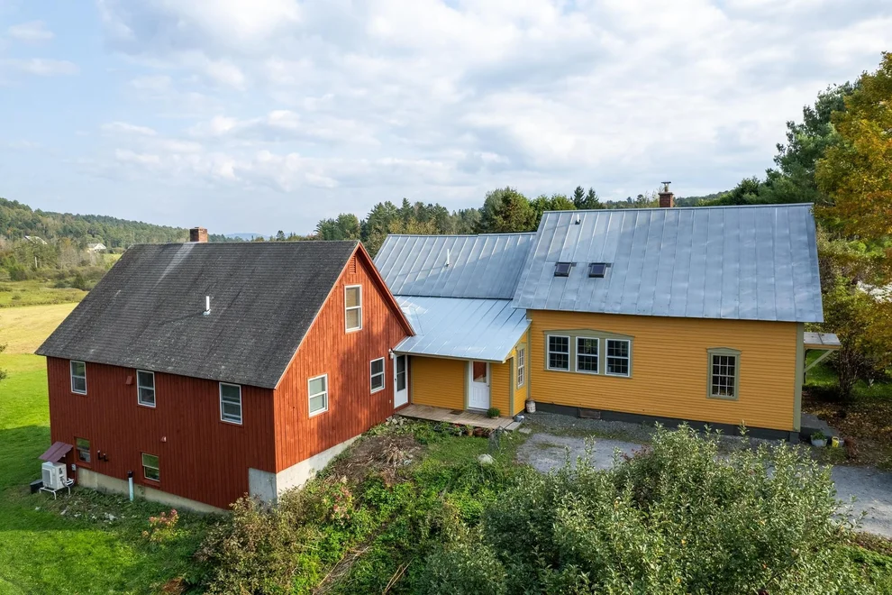 Unit for sale at 139 Hollow Wood, Peacham, VT 05862