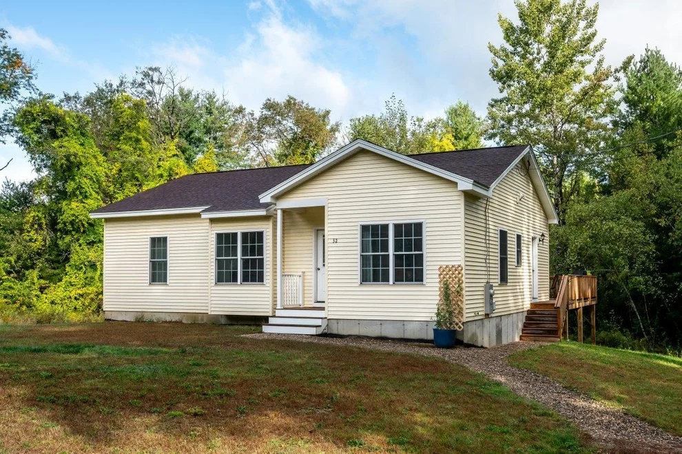 Unit for sale at 32 Hilliard, Chichester, NH 03258