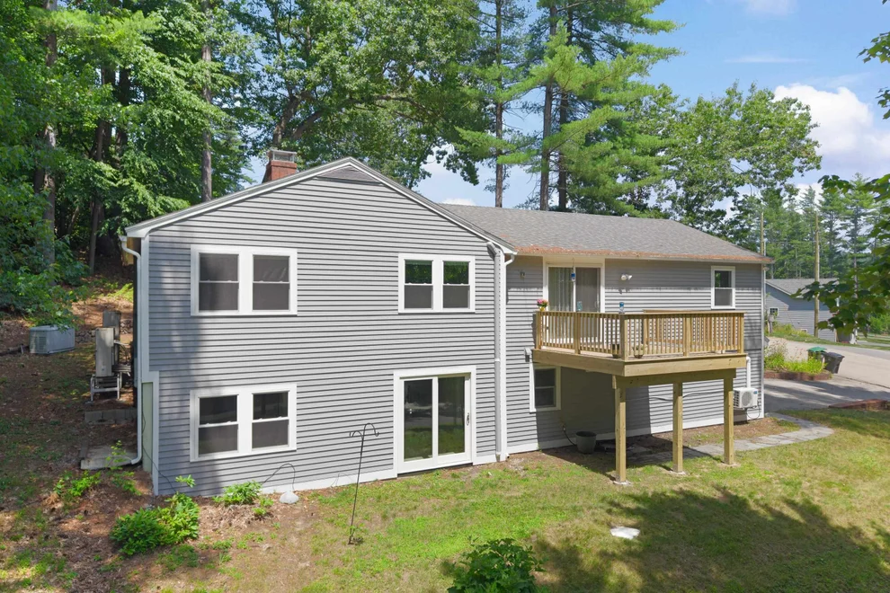Unit for sale at 480 Woodlawn Ridge, Pembroke, NH 03275