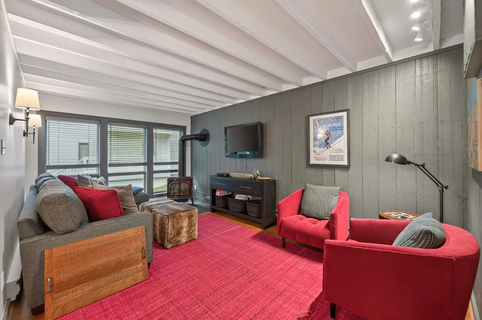 Unit for sale at 2C Lower Highlands, Dover, VT 05356