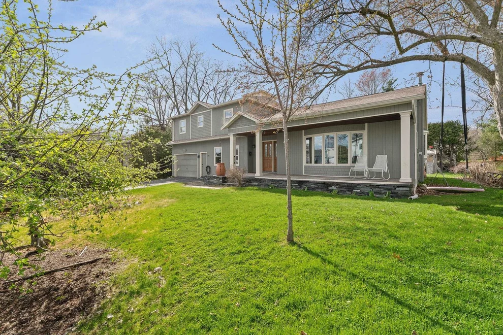 Unit for sale at 185 Crescent Beach, Burlington, VT 05408