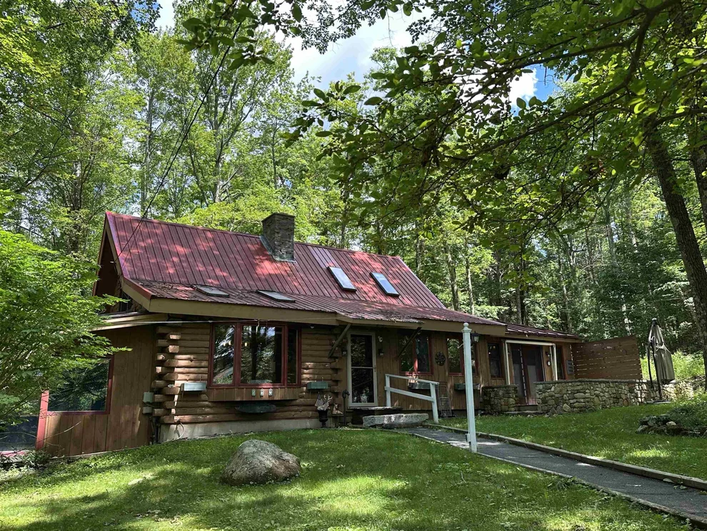 Unit for sale at 220 Monadnock, Troy, NH 03465
