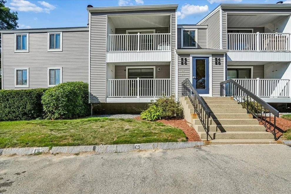Unit for sale at 6 Black Oak, Nashua, NH 03062