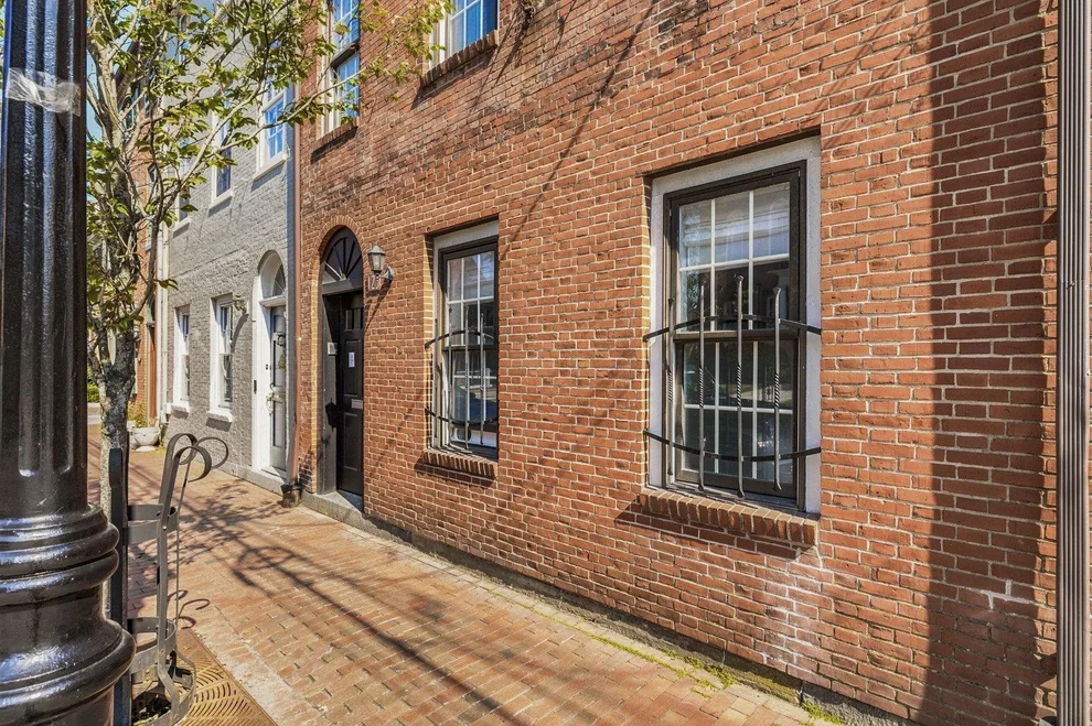 Unit for sale at 123 Daniel, Portsmouth, NH 03801