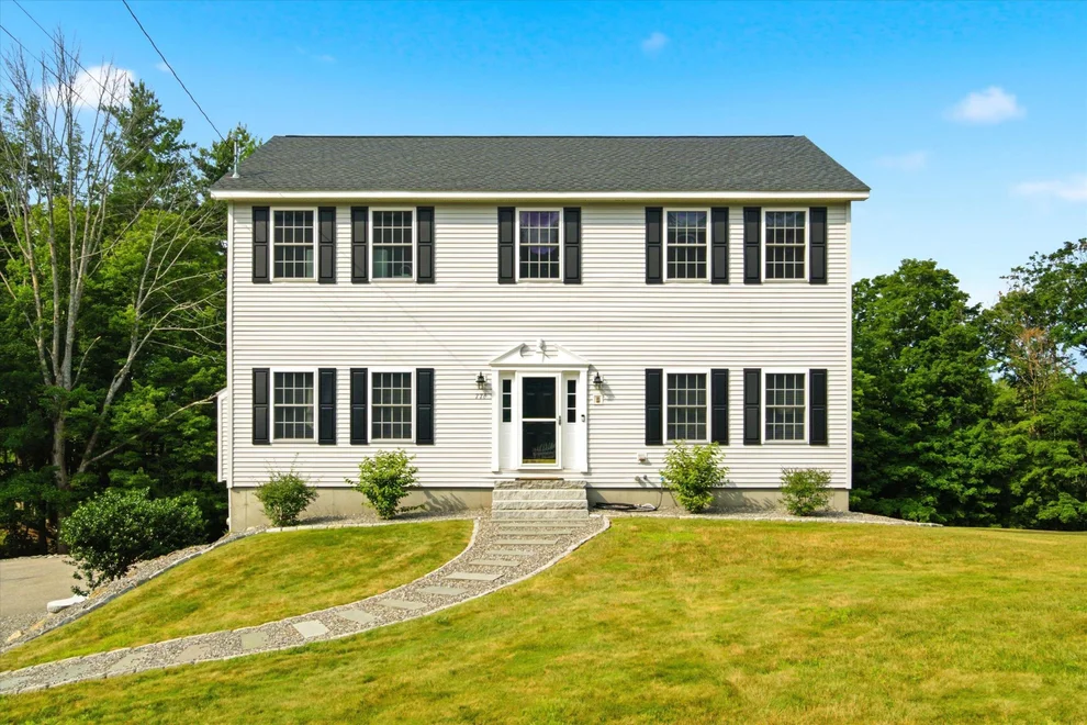 Unit for sale at 776 Meredith Center, Laconia, NH 03246