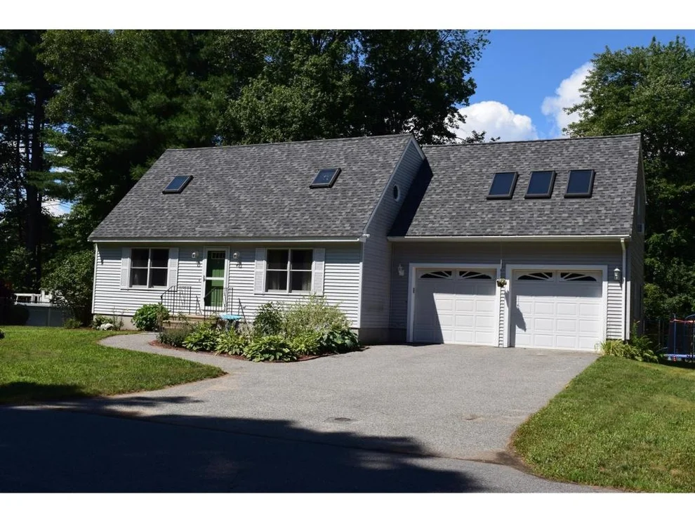 Unit for sale at 4 Debi, Salem, NH 03079