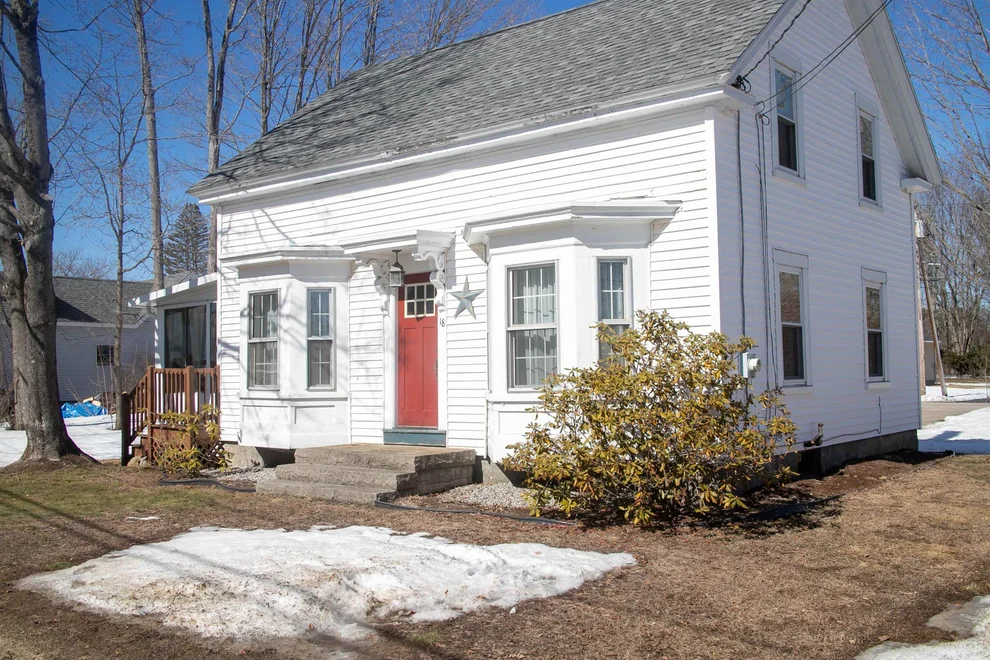 Unit for sale at 18 Maple, North Berwick, ME 03906