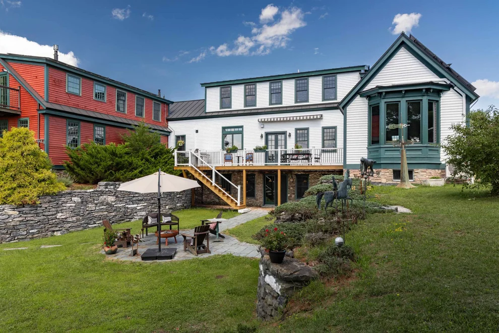 Unit for sale at 1576 Ferry, Charlotte, VT 05445