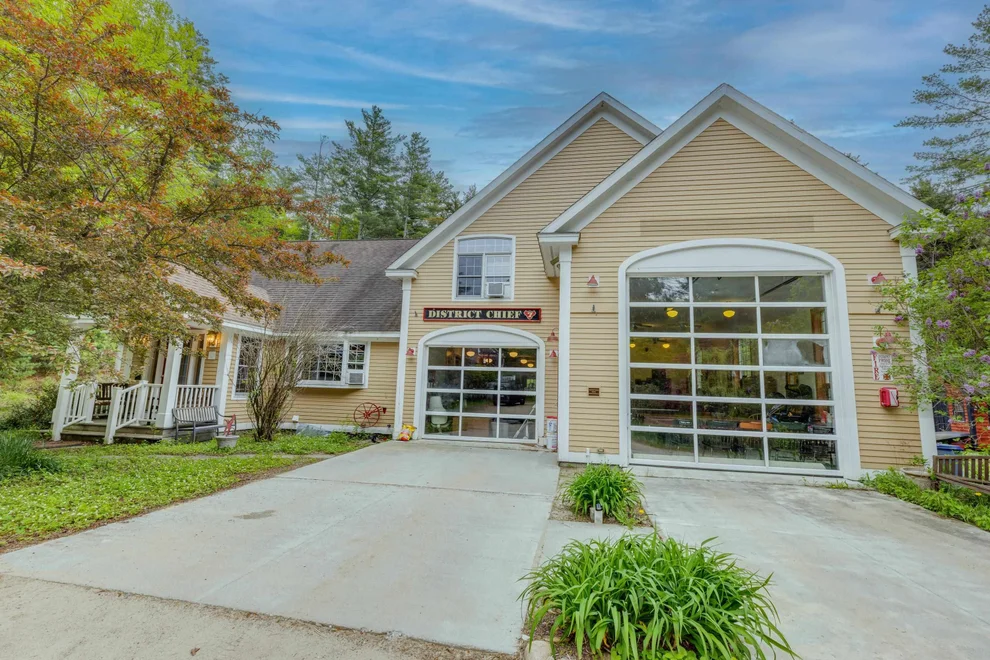 Unit for sale at 176 Amory Leland, Thornton, NH 03285