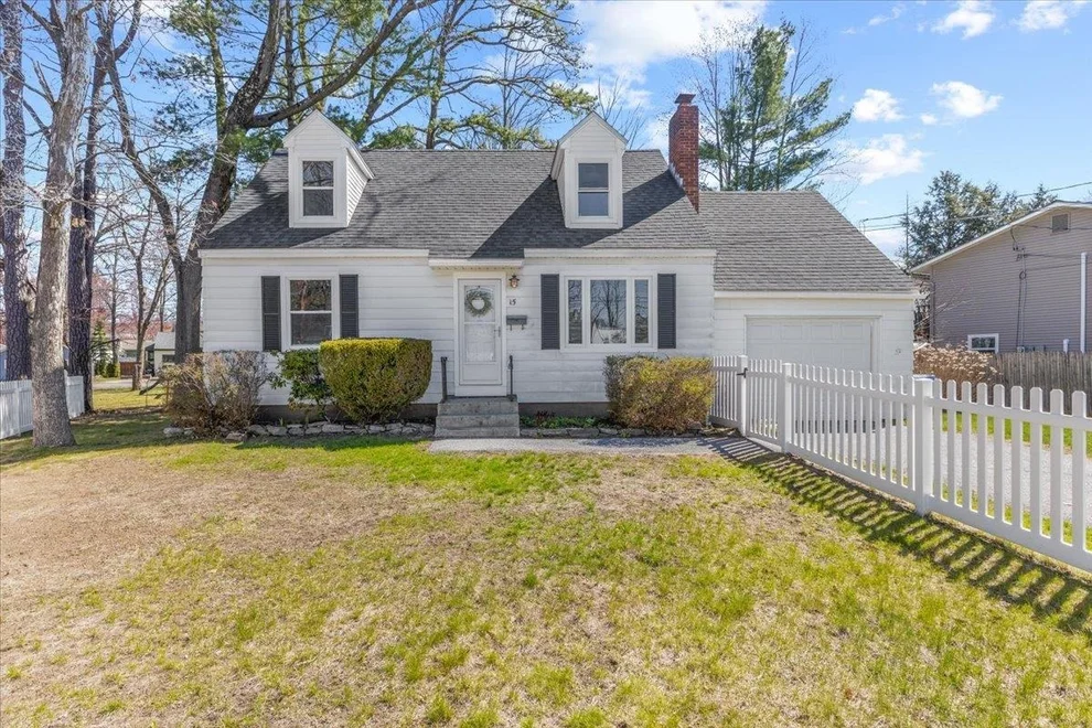 Unit for sale at 15 Abnaki, Essex Junction, VT 05452