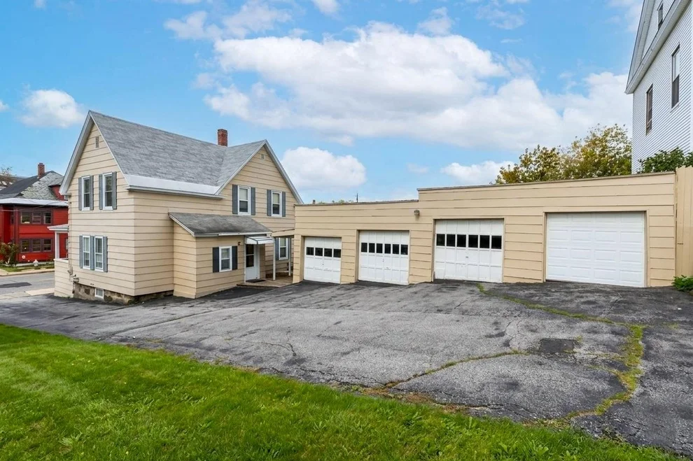Unit for sale at 612 Rockingham, Berlin, NH 03570