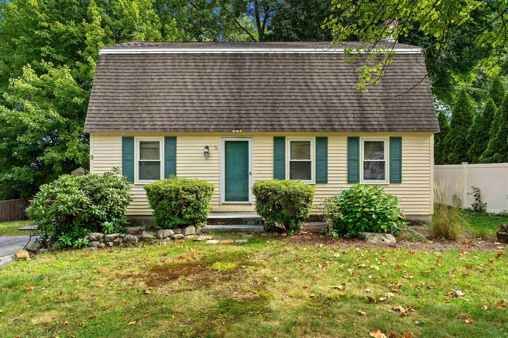 Unit for sale at 3 Betty, Manchester, NH 03104