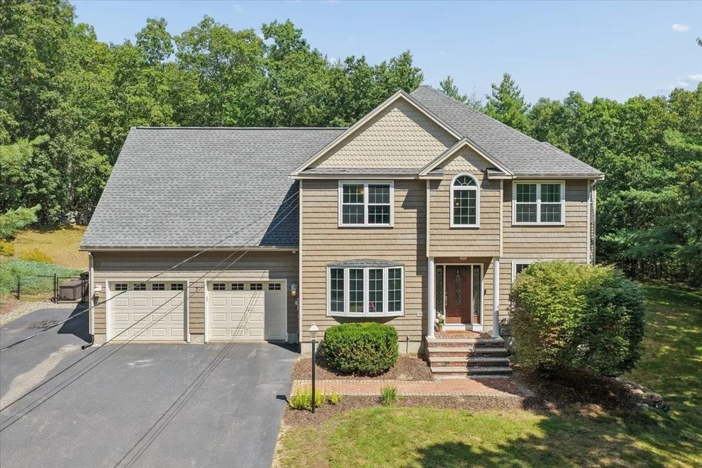 Unit for sale at 7 Gauthier, Merrimack, NH 03054