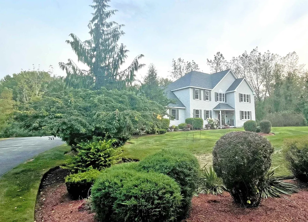 Unit for sale at 63 Ridge, Nashua, NH 03062