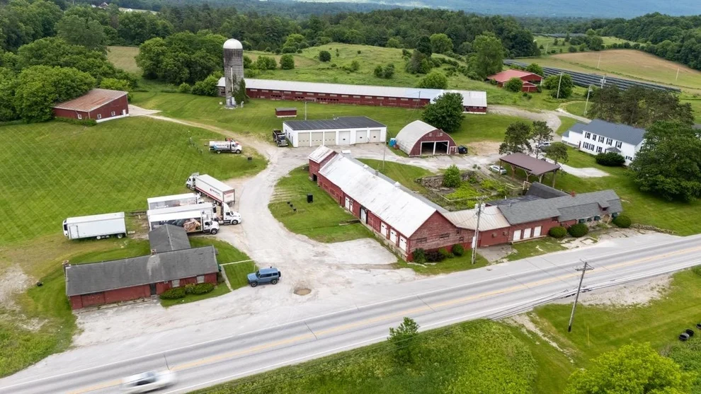 Unit for sale at 2054 US Route 7 N, Rutland Town, VT 05701