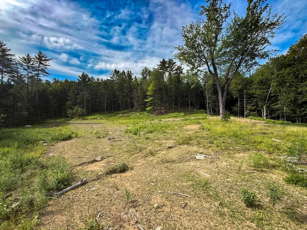Unit for sale at 567 Sawnee Bean, Thetford, VT 05075