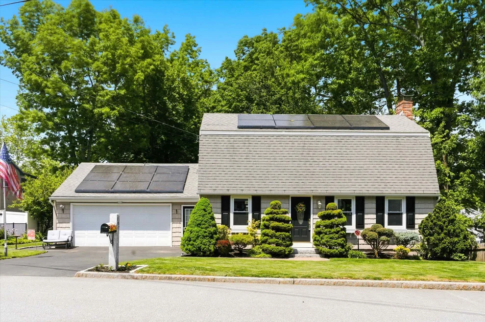 Unit for sale at 188 Patricia, Manchester, NH 03104
